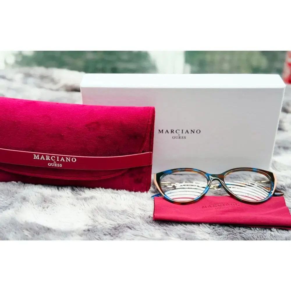 Guess by Marciano  Luxury Cat-Eye Eyeglass Frames (GM50006) - Full Inclusion